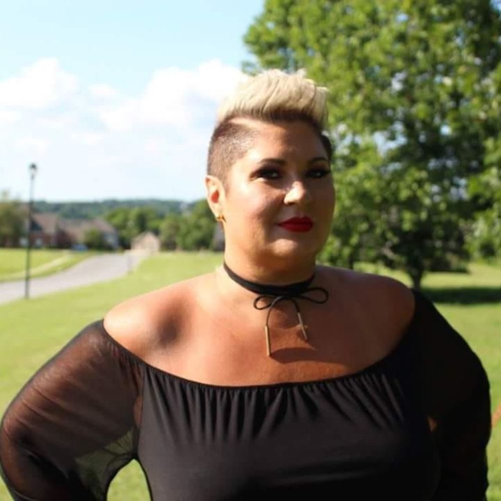 Meet your Posher, Kelly